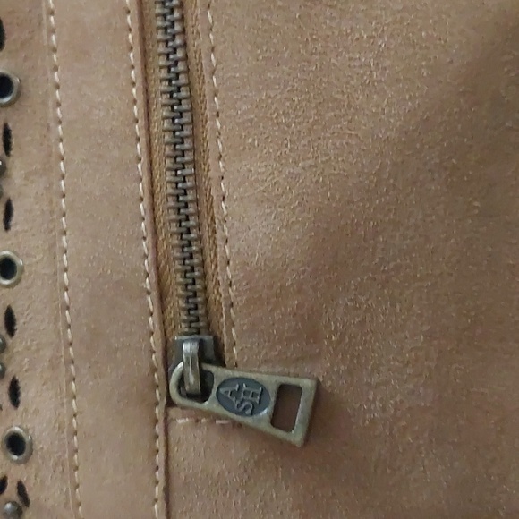 Ash clutch wristlet, leather suede - Picture 5 of 12